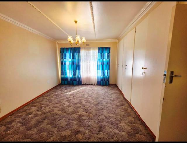 3 BEDROOM HOUSE FOR SALE IN NORKEM PARK
